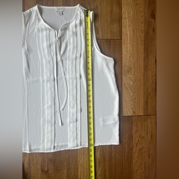 J. Crew‎ Sleeveless White Pleated Necktie Blouse Women’s Sz M Business Classic - Picture 7 of 8
